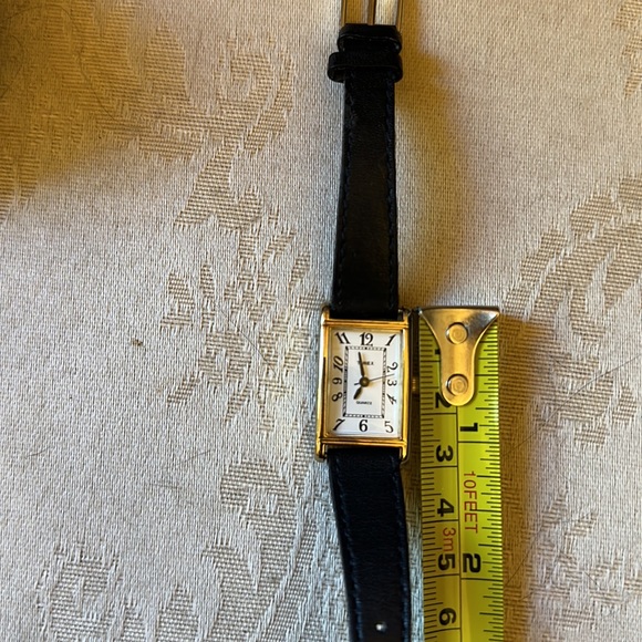 Set of women’s vintage watches, Sharp and Timex - Picture 11 of 14